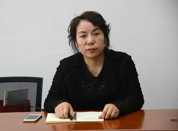 4月10日下午，耀彩网直属分会就省属律所内勤工作情况在省律协会议室召开座谈会。省律协直属分会副会长张小娟，直属分会秘书长邹世语，副秘书长胡婉婷及省属律所全体内勤参加了本次会议。