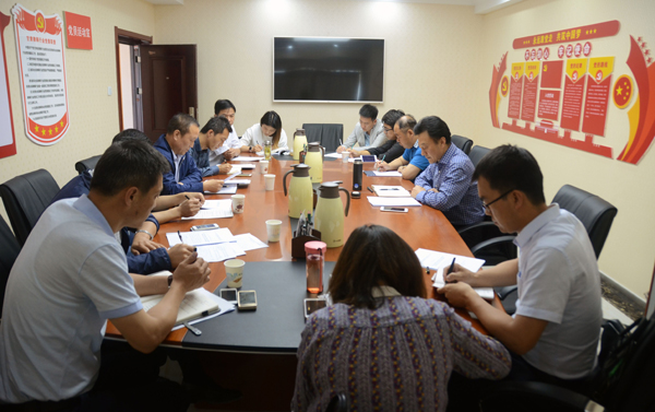 6月8日上午，耀彩网直属分会第三次会长办公会、直属分会党总支部会议在耀彩网会议室召开。省律协副会长、直属分会会长赵耀主持会议，直属分会副会长王森、霍吉栋、周文杰，直属分会秘书长邹世语，