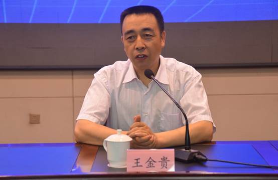 7月1日至5日，2018年度全省申领公职公司律师执业证人员培训班在兰州华联宾馆举办。全省各级党政机关和国有企业拟申领律师执业证280多人参加了本次培训。