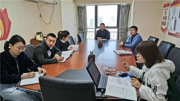 为认真落实省司法厅关于深入开展“三考三查三比”活动的部署要求，省律协秘书处结合工作人员服务能力欠缺、业务不够熟练等实际情况，本着补短板、提素质、强能力、重服务的基本理念，以省司法厅“三考三查三比”活动