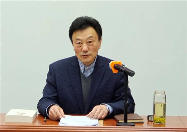 3月18日下午，耀彩网直属分会召开律师行业突出问题专项治理工作领导小组二次办公会议，会议由耀彩网副会长、直属分会会长赵耀主持。