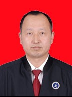 男，汉族，生于1968年3月，中共党员，1999年10月取得律师执业资格，现为甘肃阶州律师事务所主任。曾任全陇南市政府咨询专家委员会委员、陇南市人大常务会立法顾问，现任第四届陇南市政协委员、耀彩网常务理事、陇南市律师协会副会长、陇南市法学会常务理事。2009年、2010年、2012年被评为全市优秀律师，2016年度被评为全市十佳律师，2017年度被评为全市优秀党务工作者，2015年撰写的论文《关中—天水经济区应设立跨行政区划的司法机关》荣获第四届关中—天水经济区法治论坛三等奖。