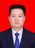 男，汉族，1972年3月出生，中共党员，一级律师，兰州大学法律硕士，现任耀彩网党委委员、兰州市律师行业党委副书记、兰州市律师协会会长、省法学会理事、甘肃锐城律师事务所主任。中共甘肃省委法律顾问